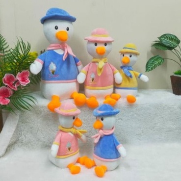 Boneka Bebek Pita Size 15&quot;/40cm/Boneka donald duck/boneka Duck Topi baju syall