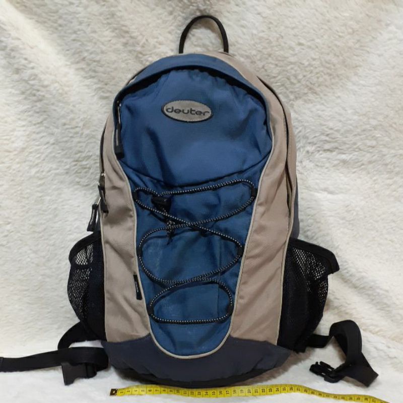 Tas Second / Preloved / Tas Ransel DEUTER -+23L / Back Pack / Body Pack / Day Pack / Biru Abu.