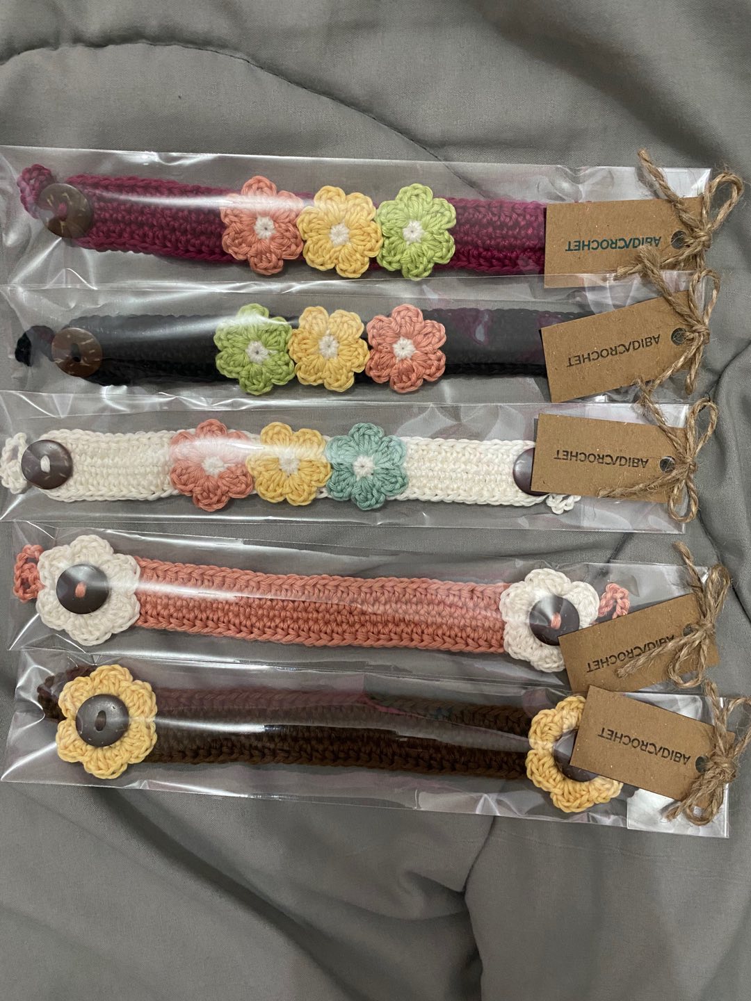 Connector Masker Rajut Motif Bunga