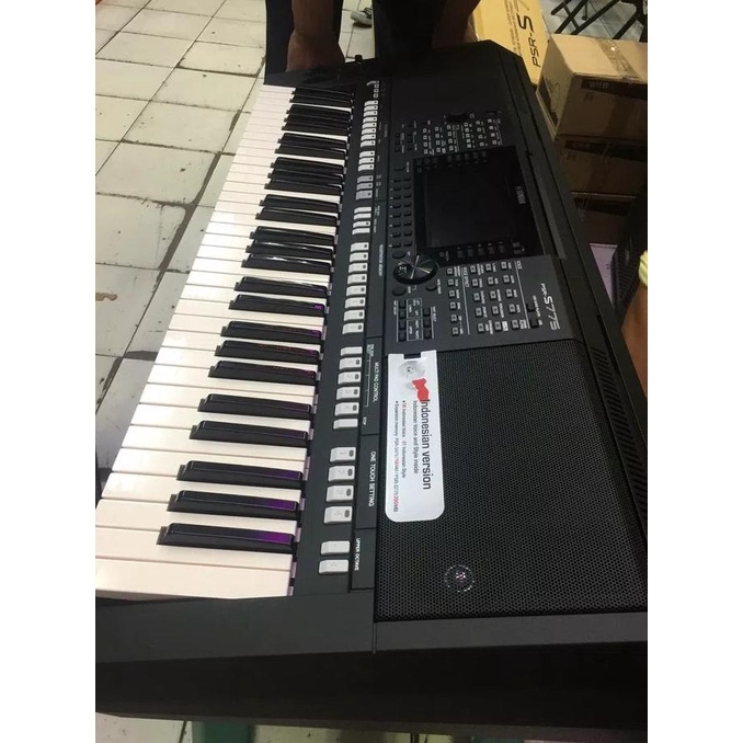 Keyboard Yamaha Psr S775 Original Resmi Paket Complete