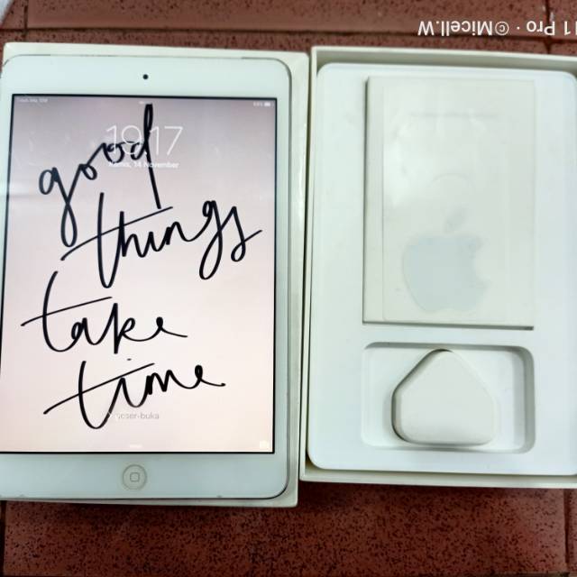 Second APPLE Ipad mini 1.  32gb, Lte/4G