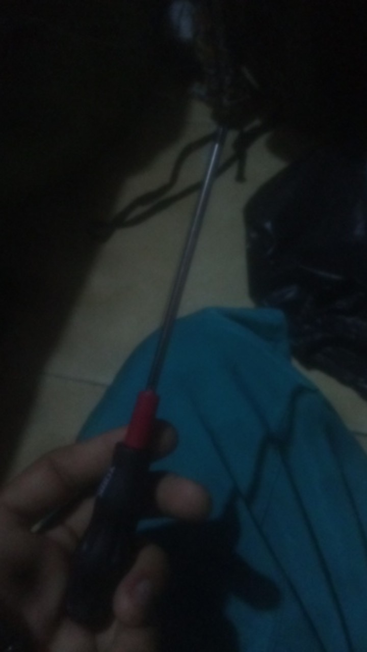 Obeng Radio 5 Inch Plus York