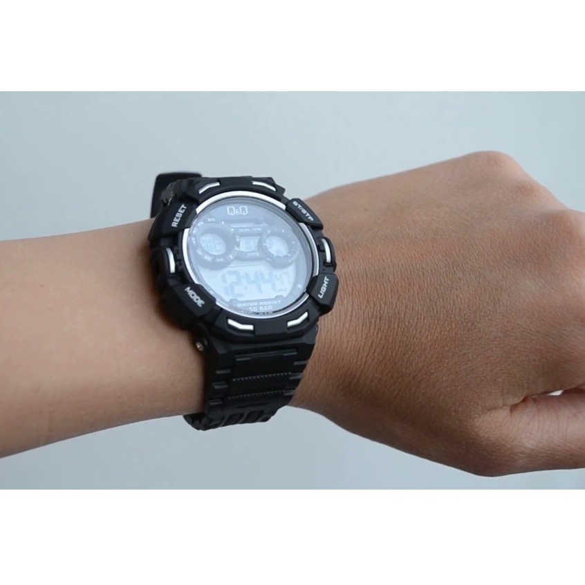 Q&amp;Q QnQ QQ Original Jam Tangan Pria Digital Rubber Outdoor - M148 M148J Water Resist 10 BAR