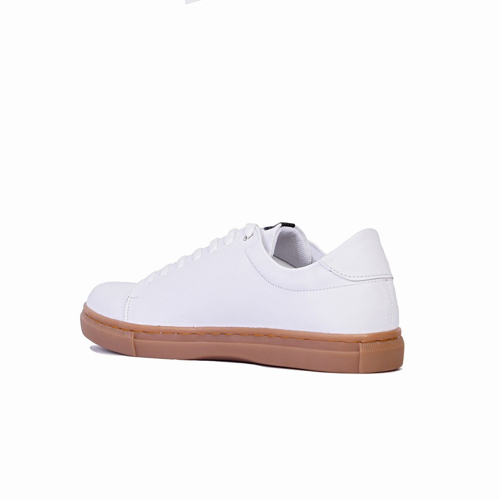 BRANTLEY WHITE - Sneakers Kasual Santai Jalan Kuliah Pria - Sepatu Kets - Sneakers Skate - Snikers