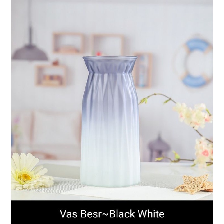 Vas bunga kaca besar /pot bunga diamond tanaman hias hitam putih