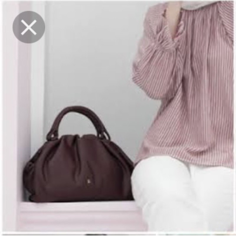 Cloud bag buttonscarves