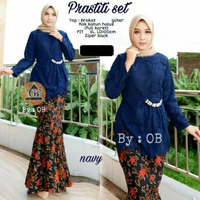 BATIK PEKALONGAN KEBAYA BRUKAT PRASTUTI SET RNS