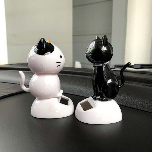 KUCING MINI Gemuk &amp; Kurus Boneka Figure Miniatur Pajangan Mobil Goyang Kepala Shacking Head