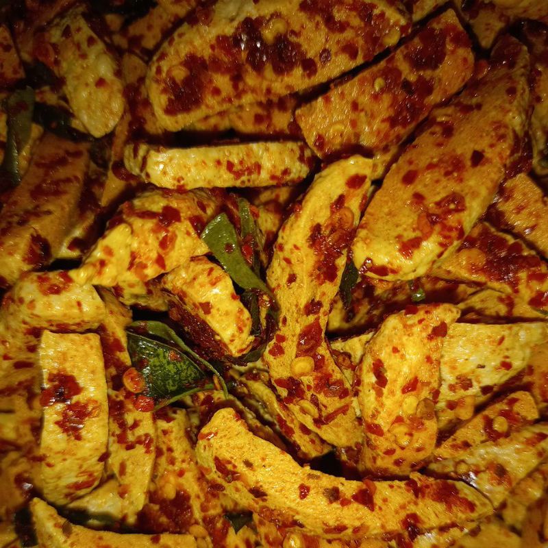 

basreng pedas daun jeruk 80gr