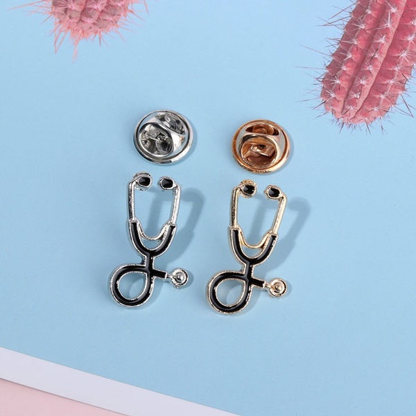 Bros Pin Enamel Bentuk Stetoskop Kartun Untuk Dokter / Perawat