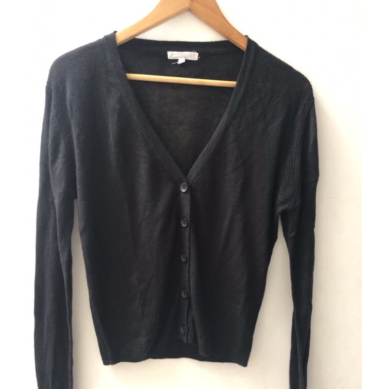 Preloved cardigan black cotton on