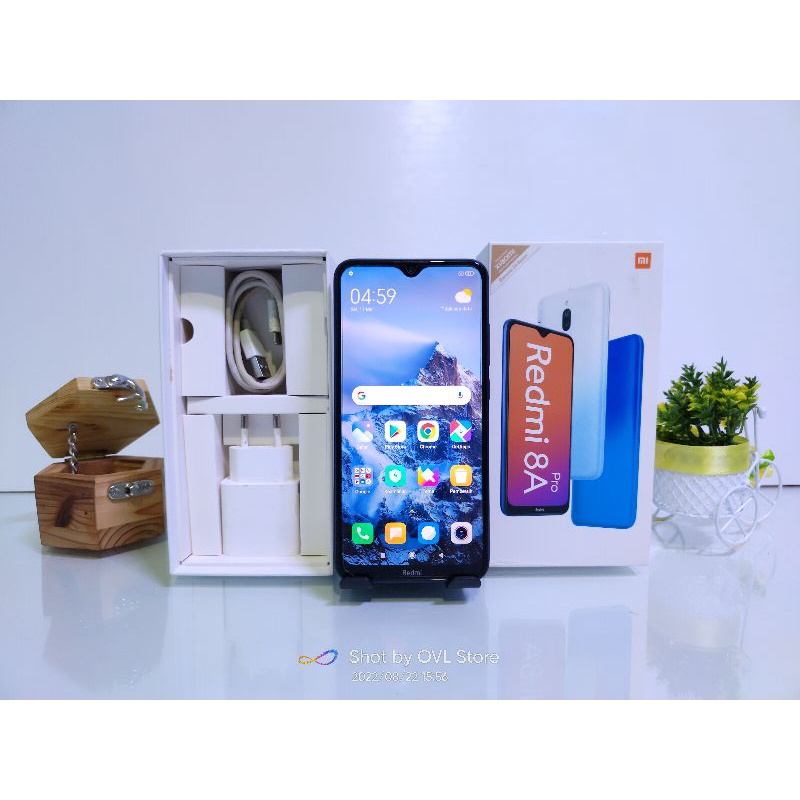 XIAOMI REDMI 8a PRO 2/32 GB RAM 2 internal 32GB HP BEKAS SECOND FULLSET