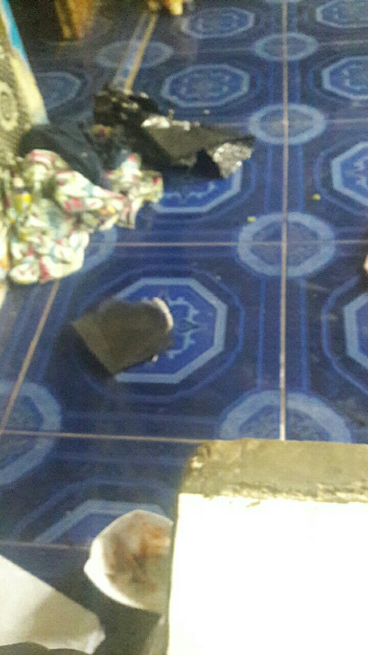 Alat Bantu Masukin Benang Kedalam Jarum Jahit Dengan Sangat Mudah