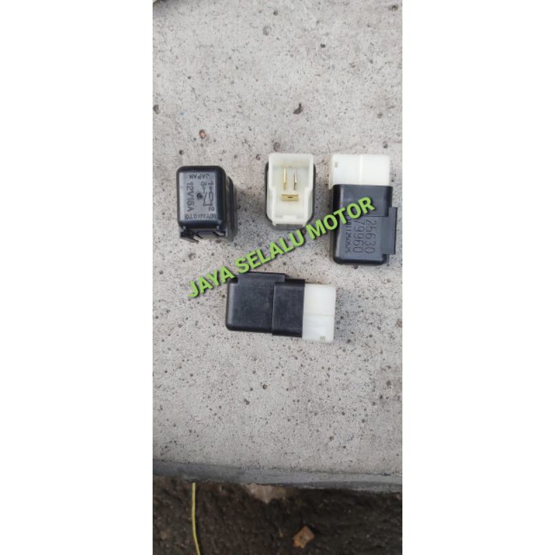 Jual relay horn relay klakson livina juke evalia asli original Shopee