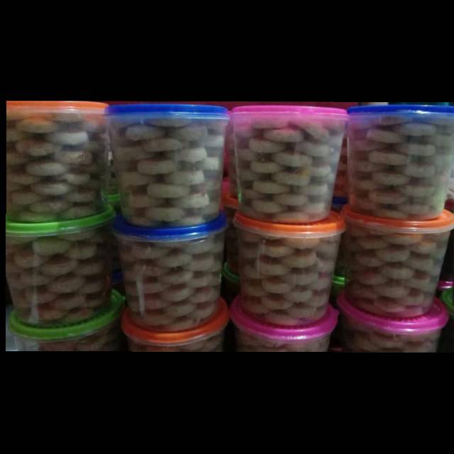

Kue kacang 900g