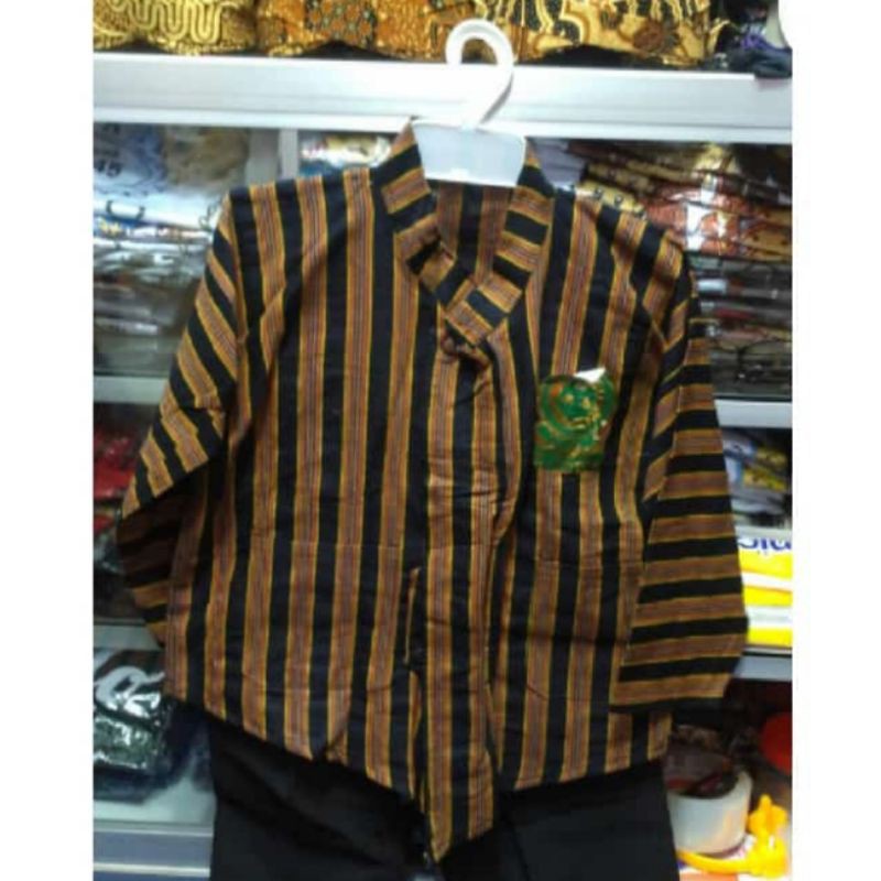 Baju lurik anak