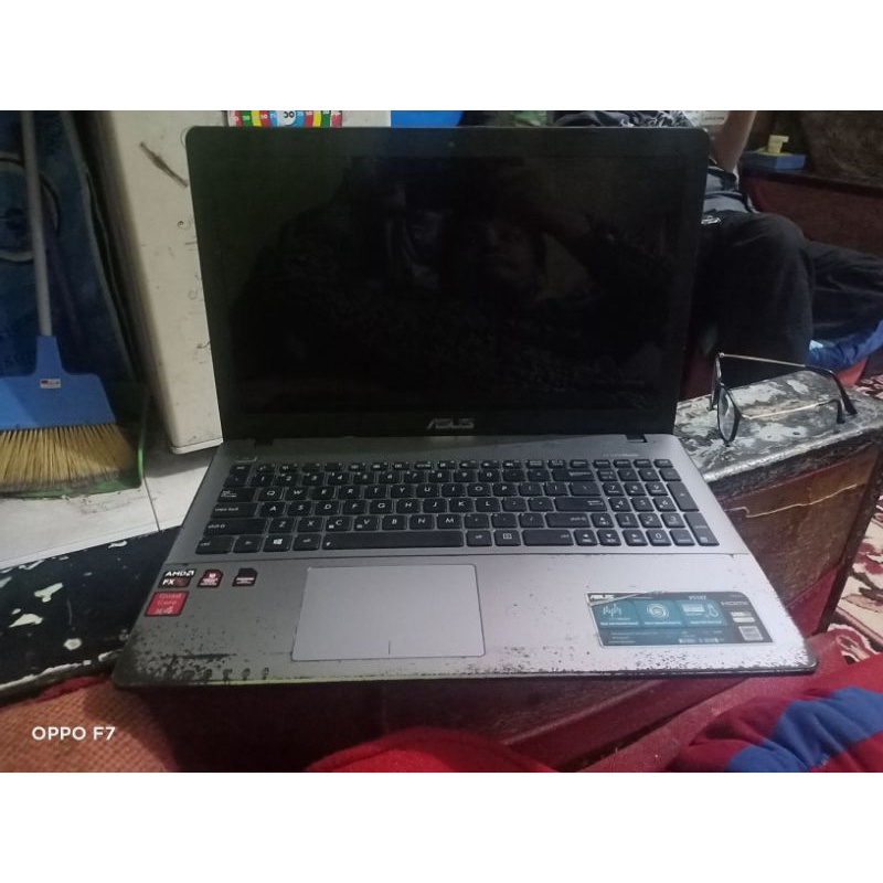 casing laptop Asus x550z