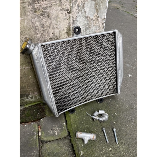radiator ninja rr bekas