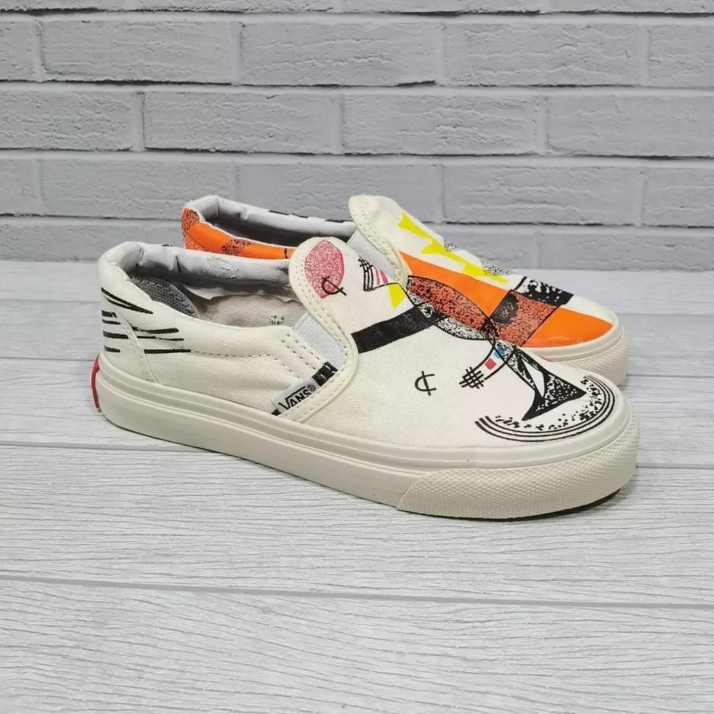 Sepatu Pria Wanita Slip On Sneakers Pria Wanita Slip On Premium Import Vans Moma