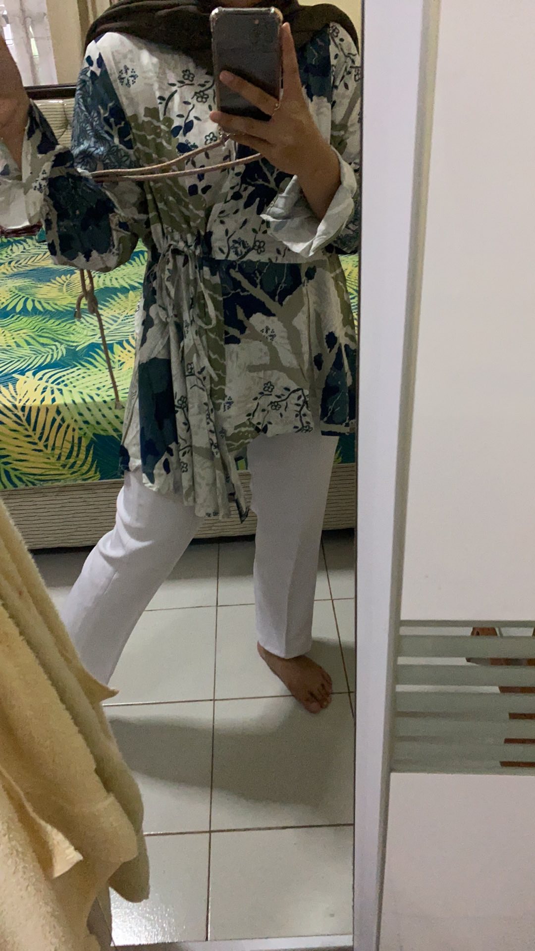 Nima 330870 - Atasan Batik Modern