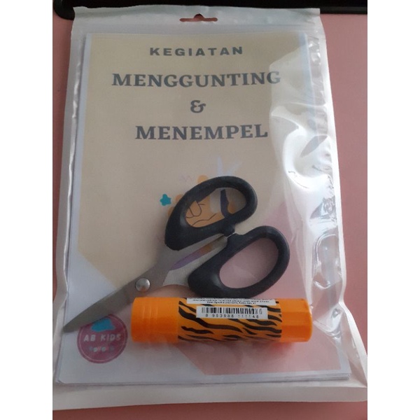 

Worksheet Anak 2 3 4 5 6 tahun TK PAUD Aktivitas Mainan Edukasi Menggunting Menempel
