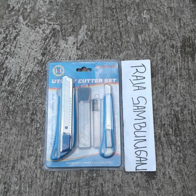 

pisau Cutter set besar kecil C mart Utility Cutter set alat pemotong DISKON6