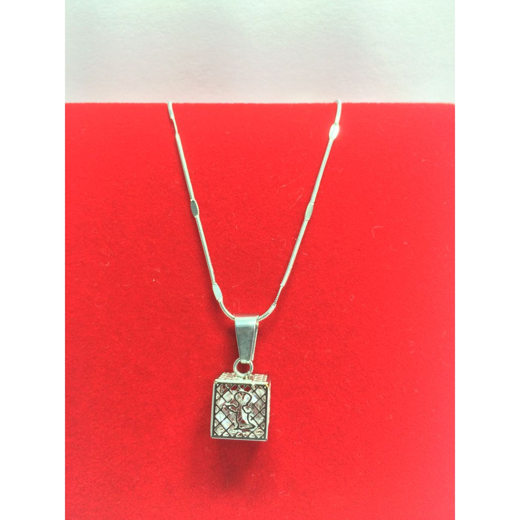 Kalung Liontin Titanium Kubus dalam Permata