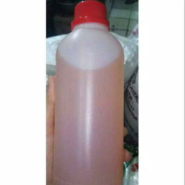 

Air abu kwecang warna putih
