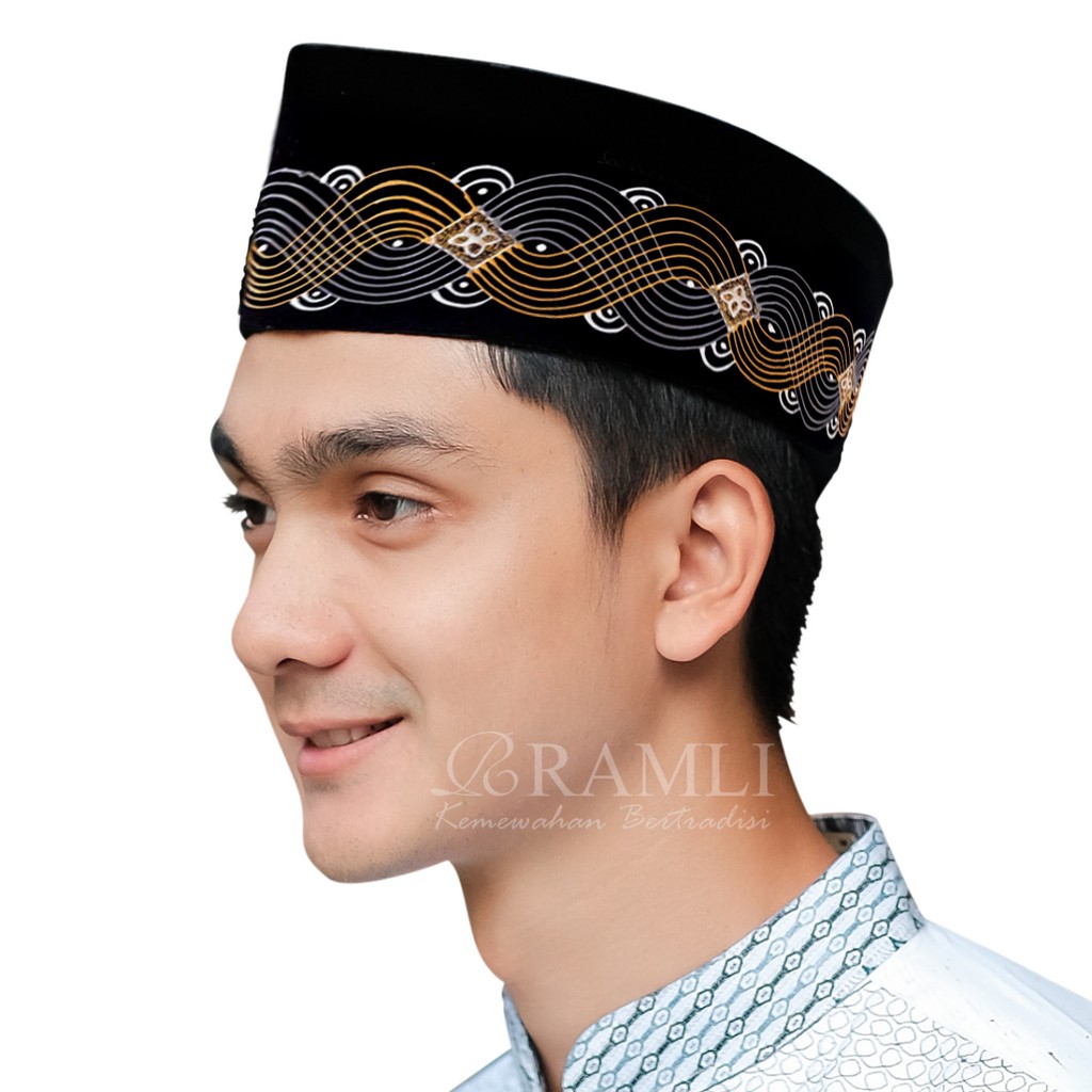 Kopiah Songkok Hitam Lukis Motif Spiral Peci Lukis
