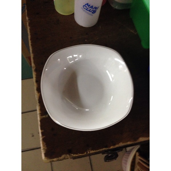 Mangkok makan kotak / mangkok keramik kotak / piring keramik
