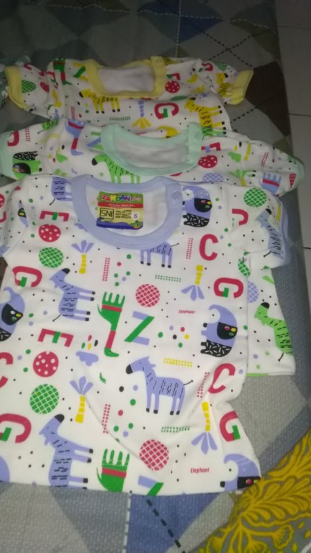 3 Pcs Oblong Pendek Zh Motif