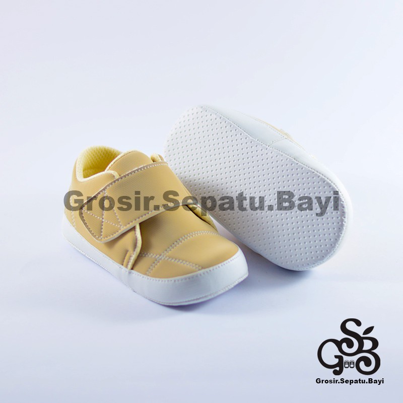 sepatu bayi baby shoes prewalker laki laki umur 2 sampai 14 bulan simple classy warna krem