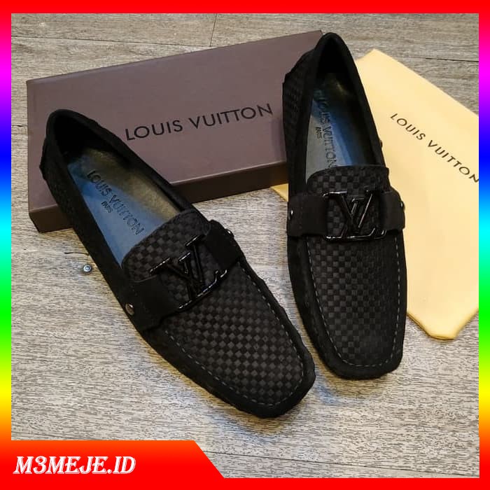 Sepatu Pria / Sepatu Loafers Seed Lo_is Vuitton Hitam LV_507