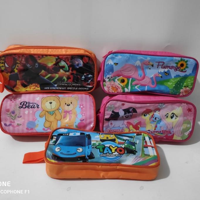 

KOTAK PENSIL / TEMPAT PENSIL KARAKTER