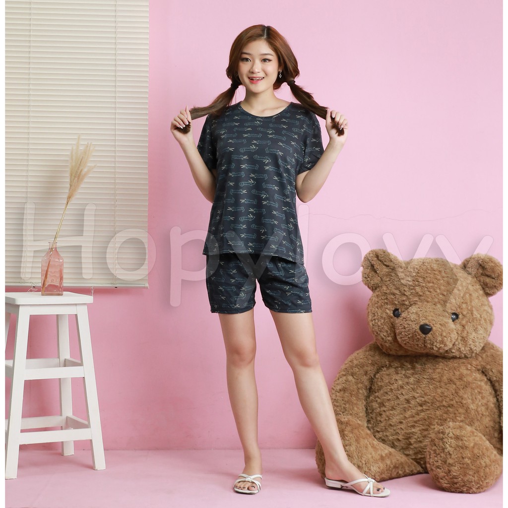 HOPYLOVY Baju Tidur Set Piyama Wanita  Kaos + Hotpants