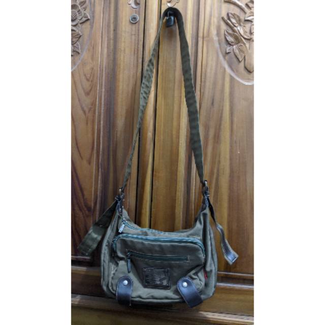 Tas Selempang Esprit Original (Preloved)