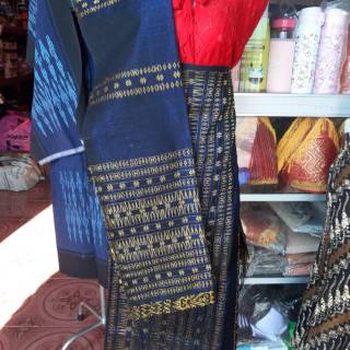  SONGKET  MANDAR TENUN TANGAN TARUTUNG SONGKET  PUCCA BUNGA 