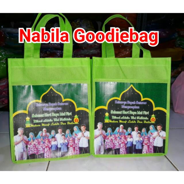 

Tas souvenir parcel lebaran model kantong banner pakai foto