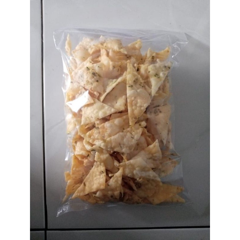 

Pangsit Bawang Khas Kota Sukabumi