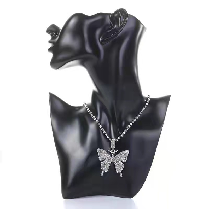 Kalung Choker Desain Kupu-Kupu Untuk Wanita - Korean Crystal Pearl Necklace Fashion Butterfly