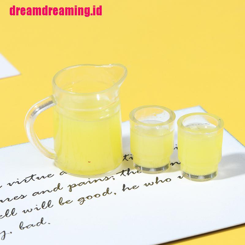 3pcs / set Mainan Miniatur Botol Jus + 2 Cangkir Skala 1: 12 Untuk Aksesoris Dapur Rumah Boneka