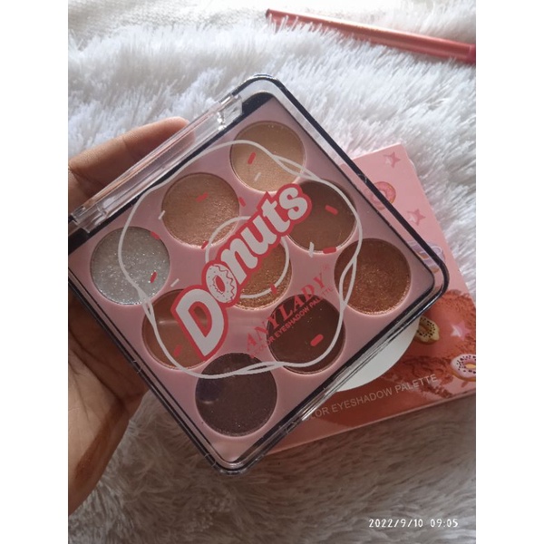 eyeshadow 9 warna