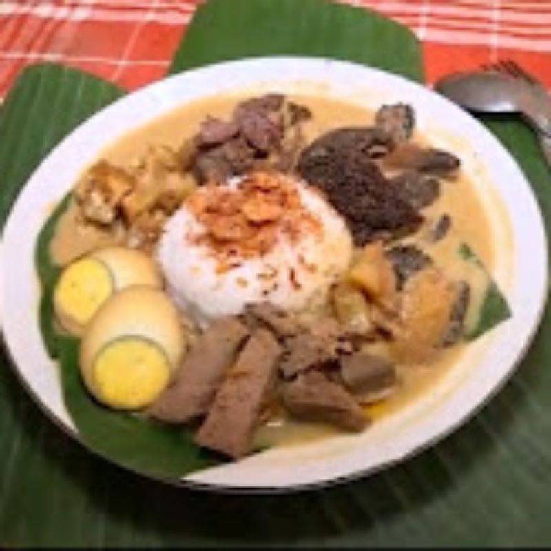 

Nasi Gandul Khas Pati