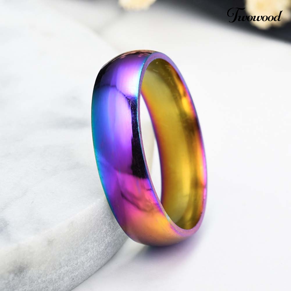 Cincin Pasangan Bahan Stainless Steel Warna Pelangi Untuk Hadiah Pernikahan