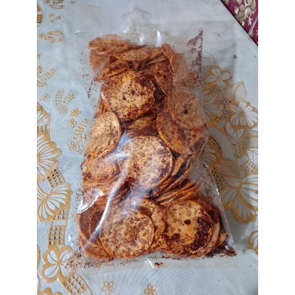

KERIPIK TEMPE PEDAS DAUN JERUK 500 gr