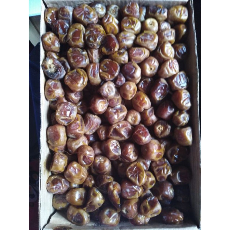 

FLASH SALE KURMA SUKARI Kg
