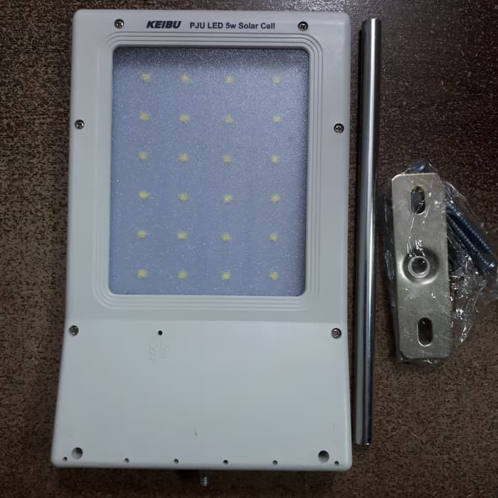 Lampu PJU Solar Cell 5 watt