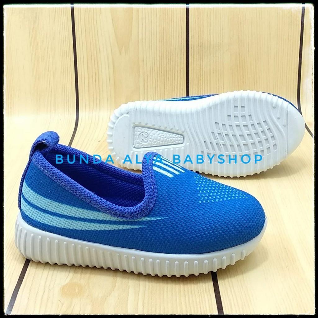 Sepatu Anak Laki Usia 1 2 3 4 5 6 Tahun Size 22 - 35 Garis BIRU - Sepatu Anak Cowok Cewek Alas Karet Anti Licin