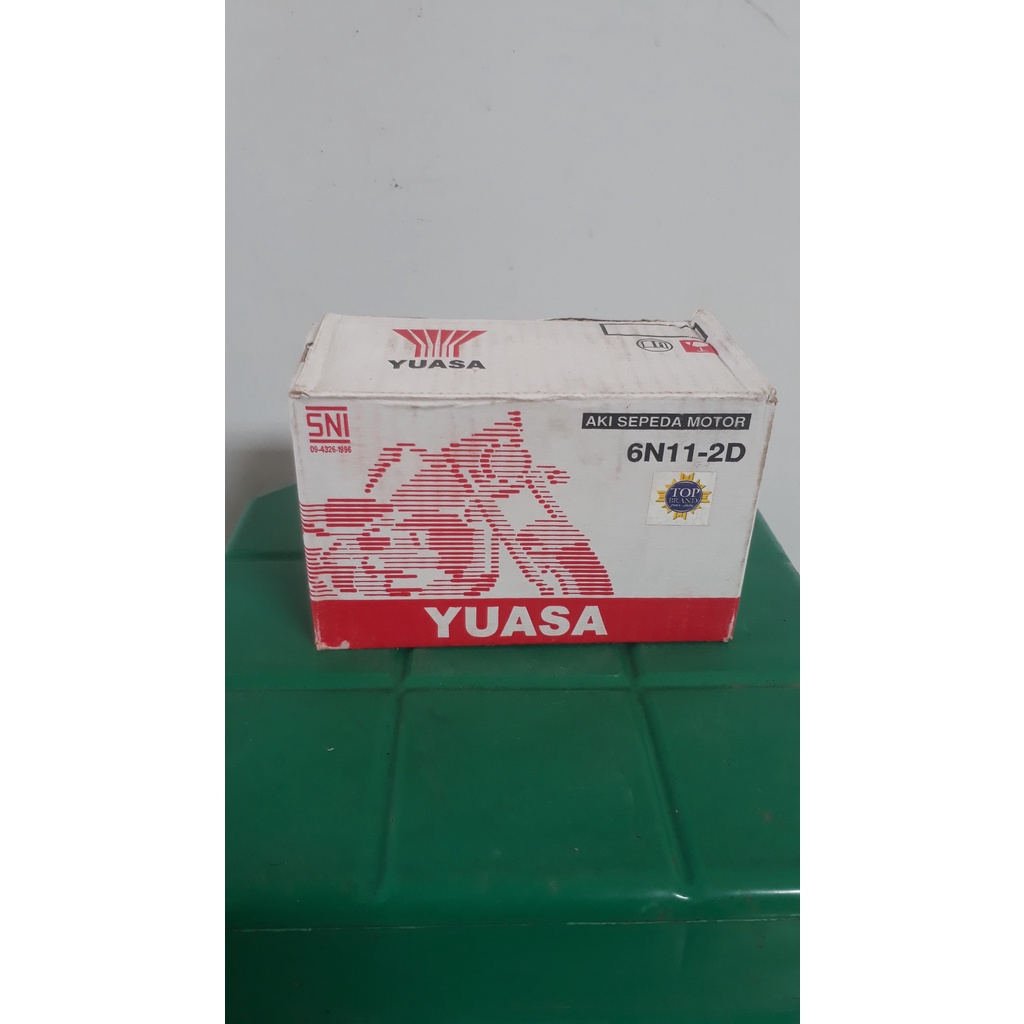 Aki YUASA 6N11-2D C700 / C700 DB