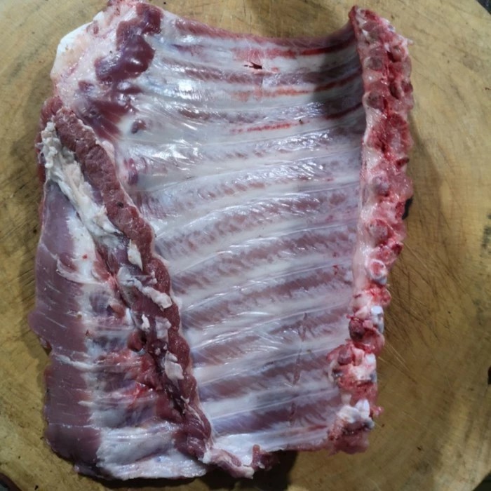 

Tulang Iga Babi (Non - Halal ) 1 kilo Fresh.